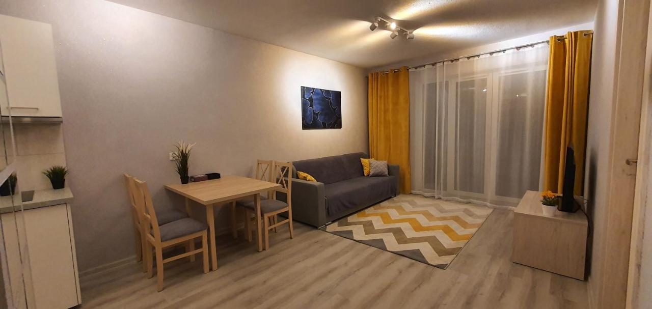 Seven Days, 2 Pokoje, Garaz W Cenie Wrocław Eksteriør bilde
