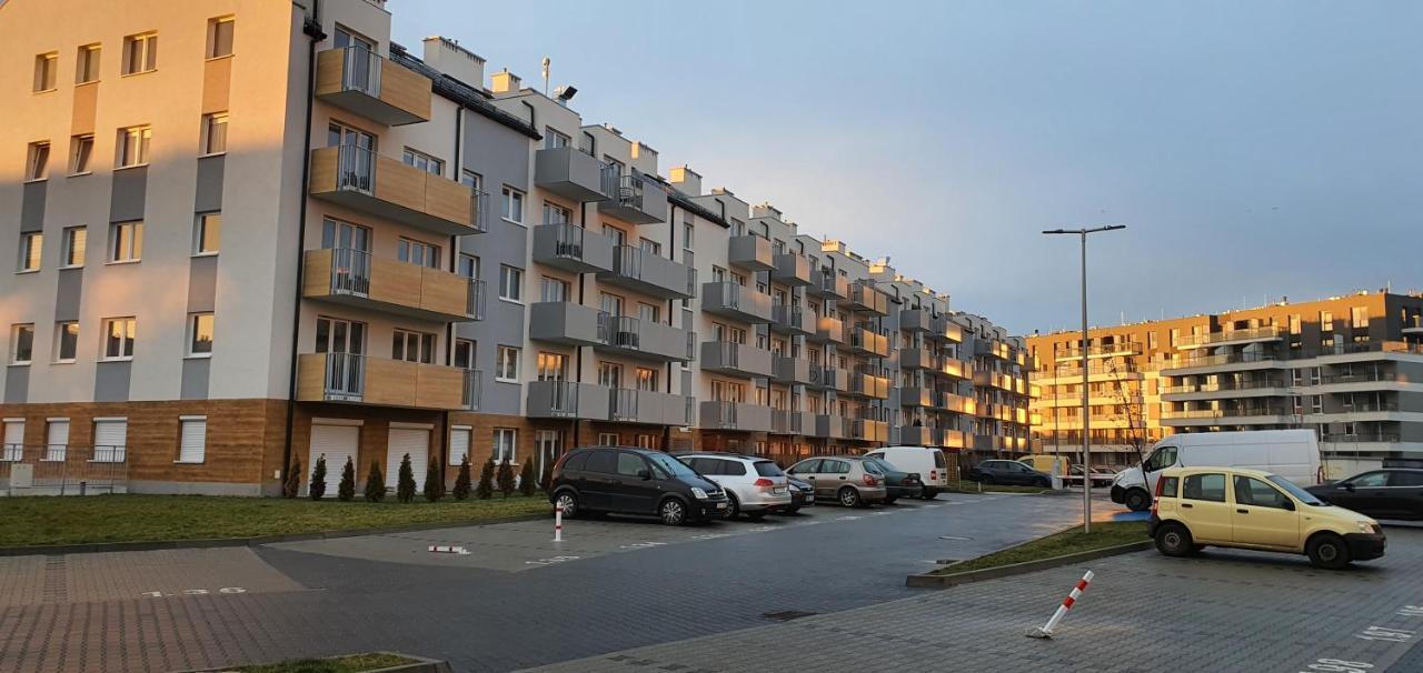 Seven Days, 2 Pokoje, Garaz W Cenie Wrocław Eksteriør bilde